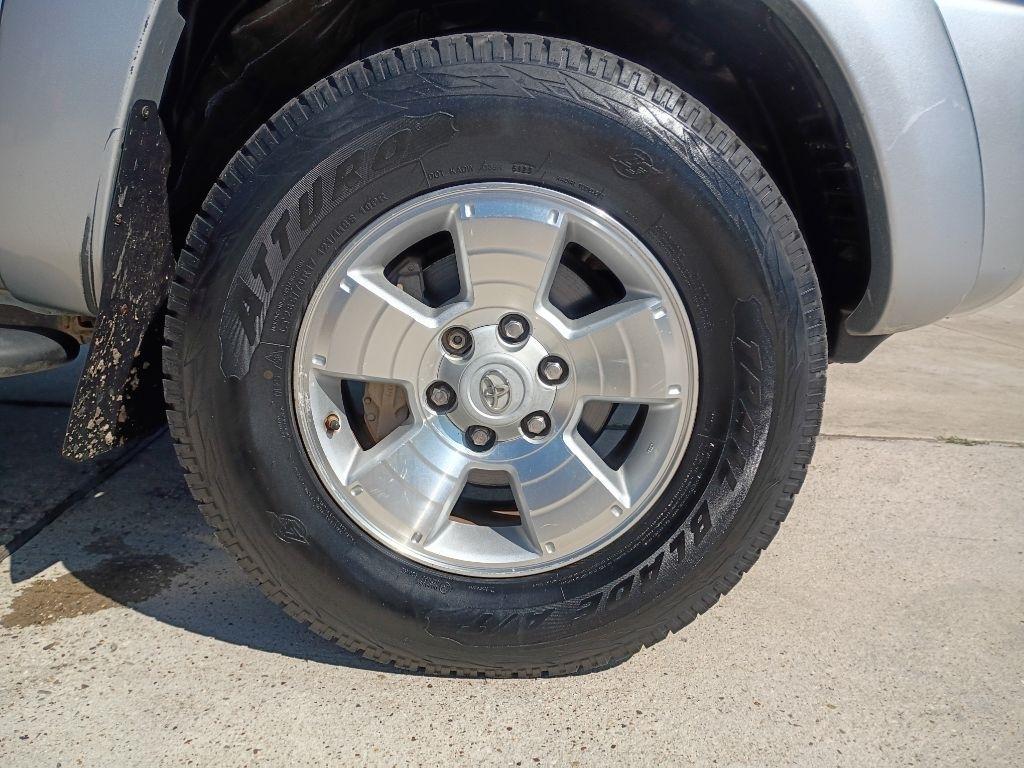 Toyota Tacoma Double Cab V6 4WD 2010