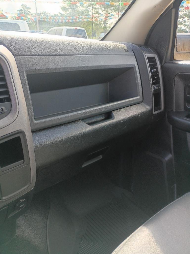 RAM 2500 Tradesman Crew Cab LWB 2WD 2016
