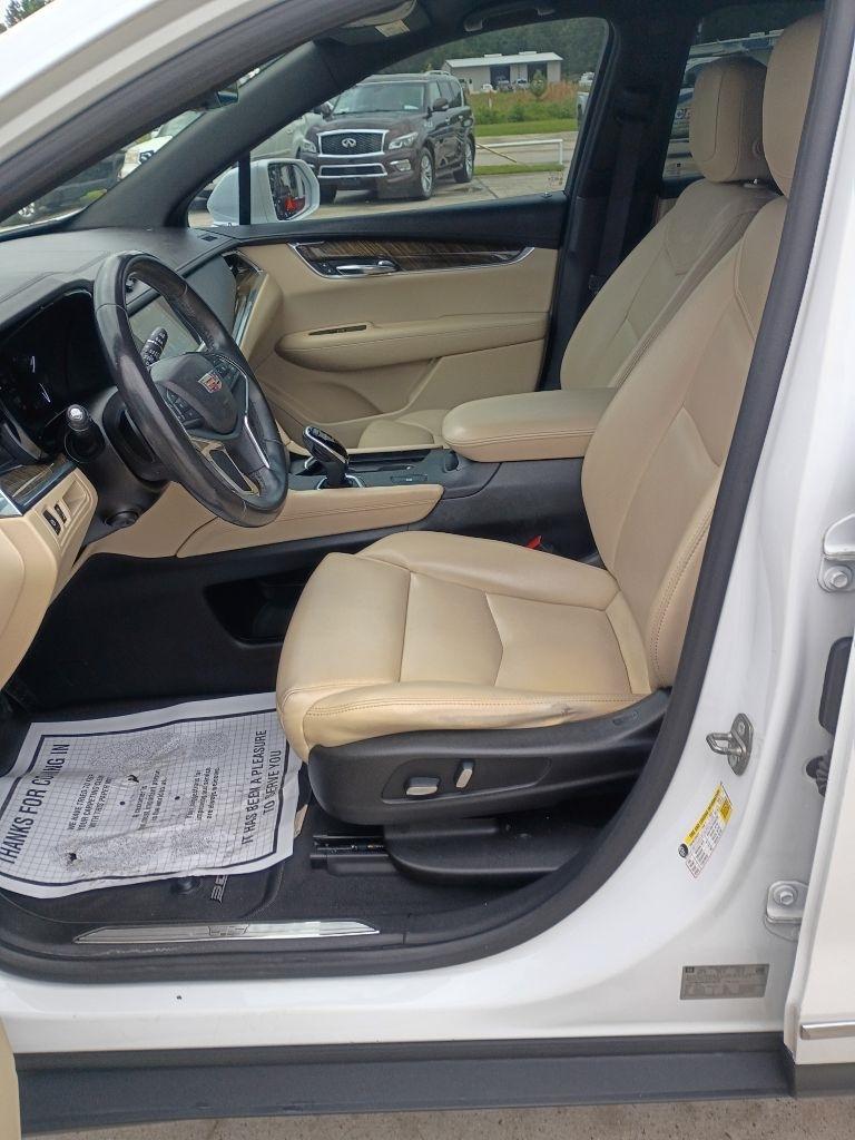 Cadillac XT5 Base 2017