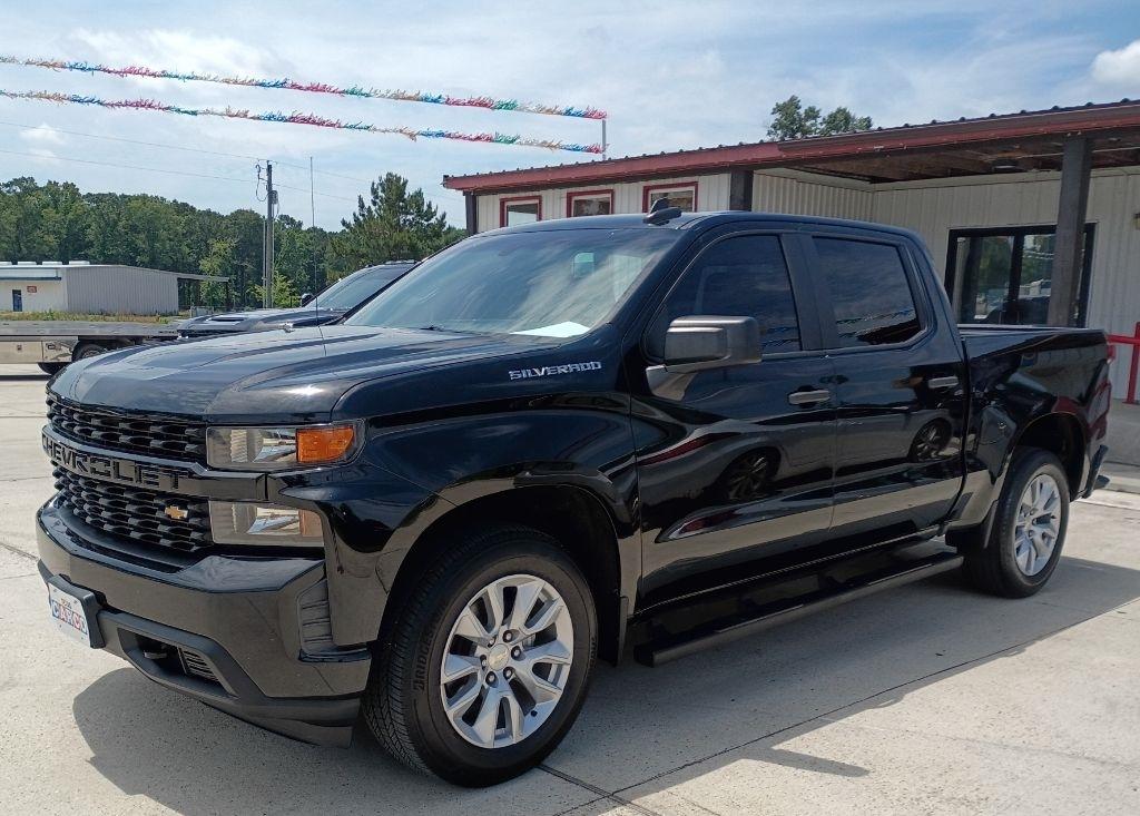 2020 Chevrolet Silverado 1500 Custom Crew Cab Long Box 2WD