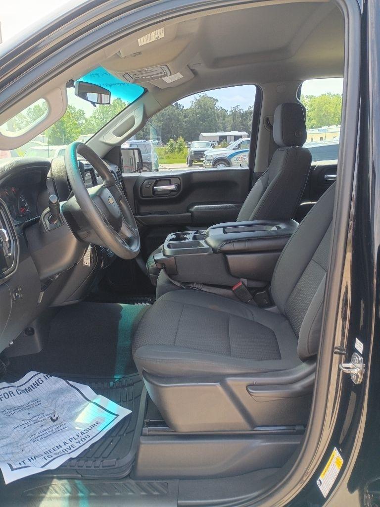 Chevrolet Silverado 1500 Custom Crew Cab Long Box 2WD 2020