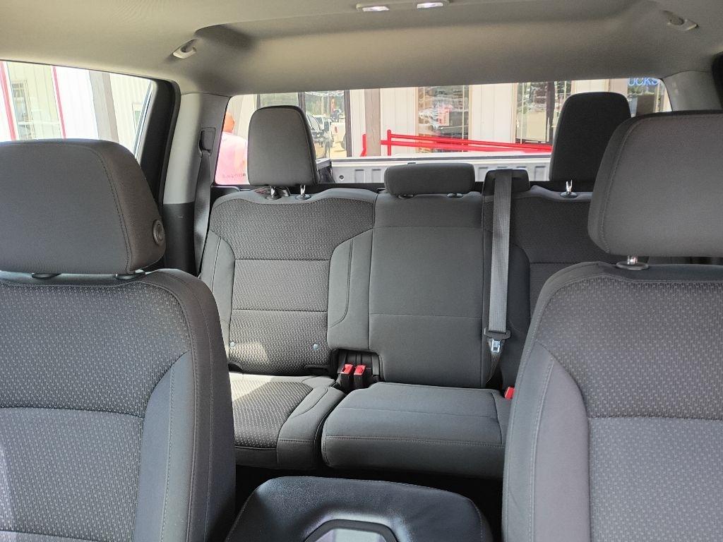 Chevrolet Silverado 1500 Custom Crew Cab Long Box 2WD 2020