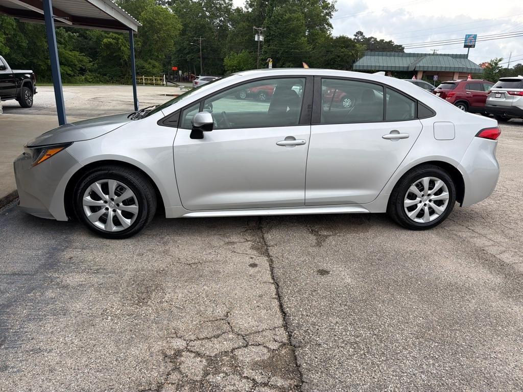 Toyota Corolla LE 2021