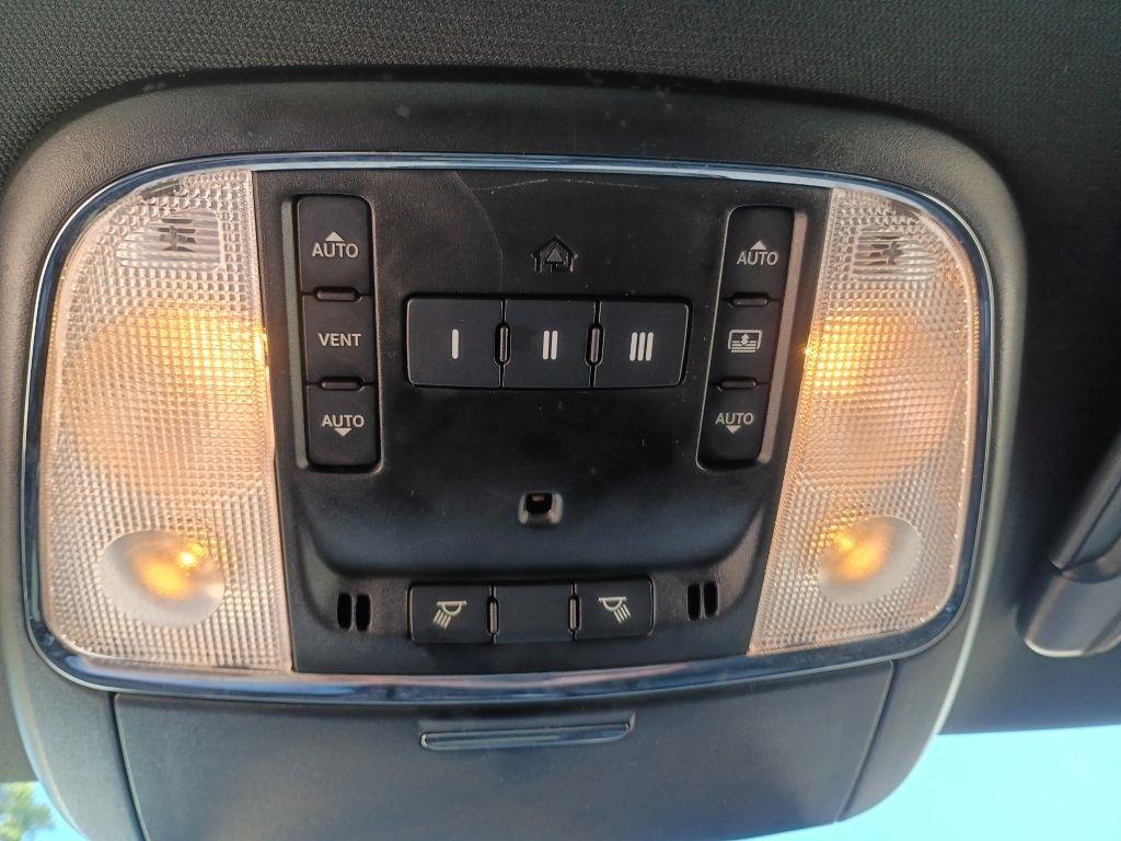 Chrysler 300 S V6 2022
