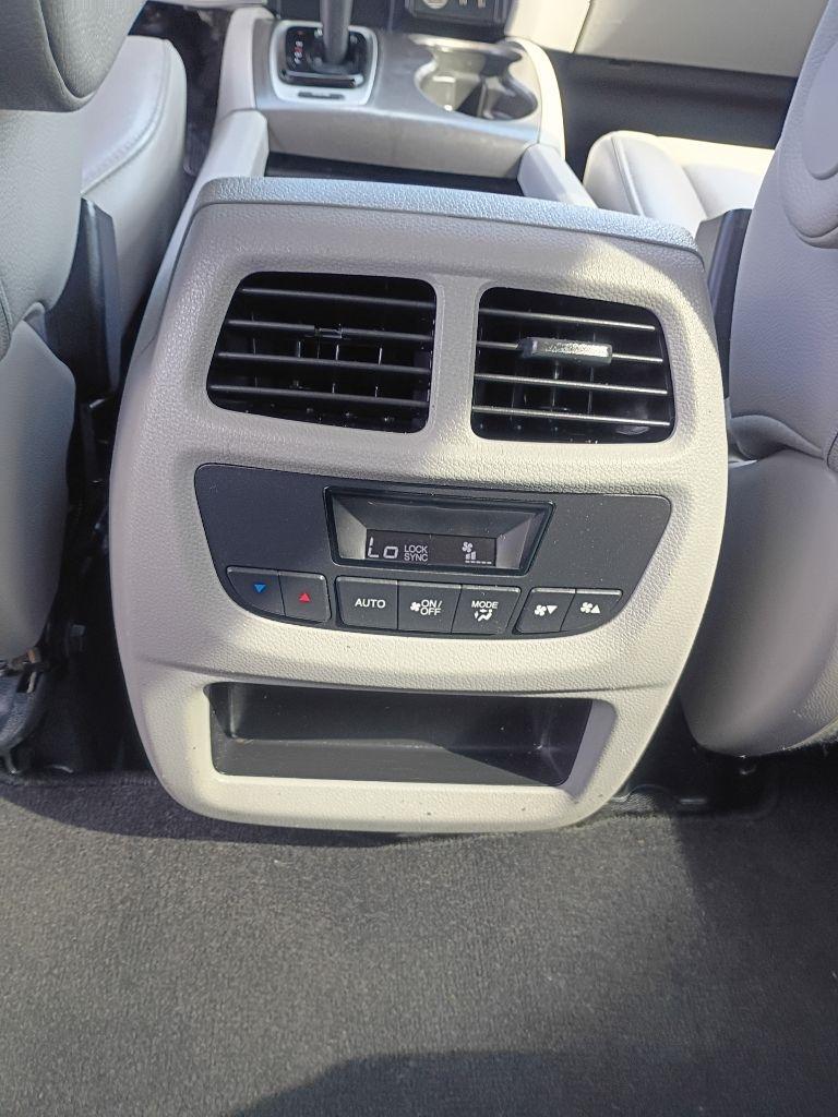Honda Pilot EX-L w/Honda Sensing 2017