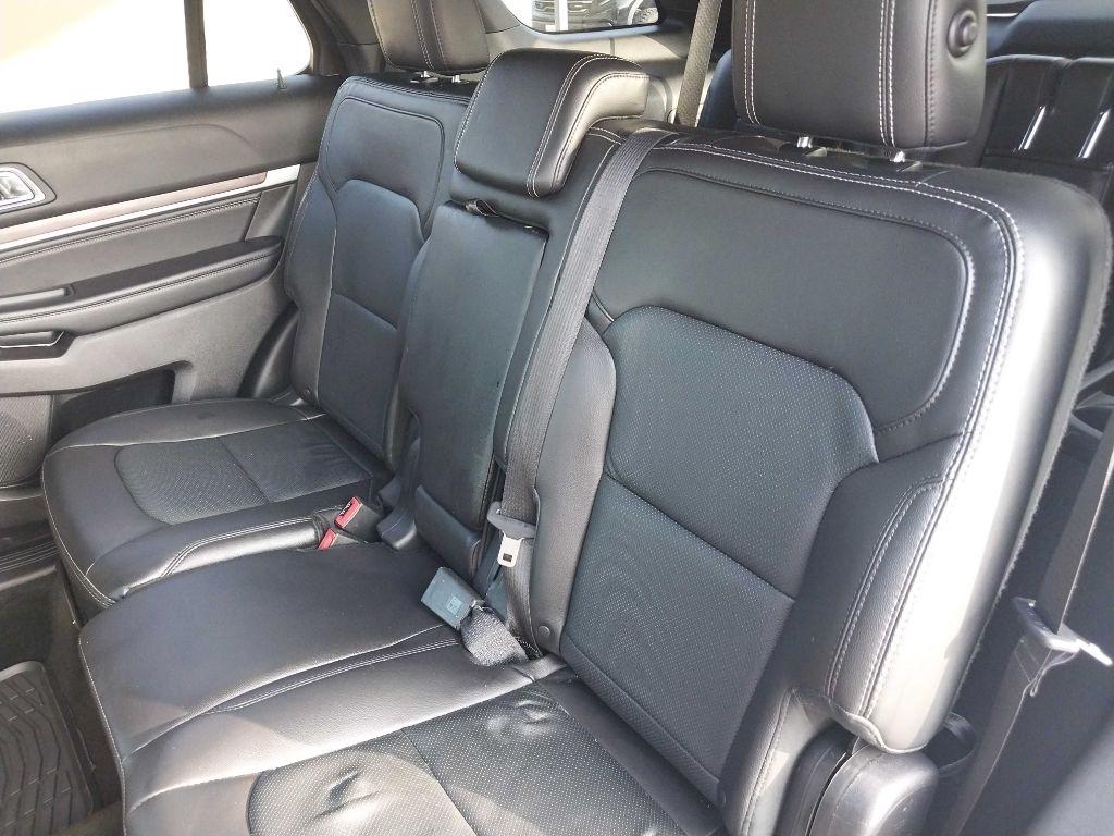 Ford Explorer Limited FWD 2017