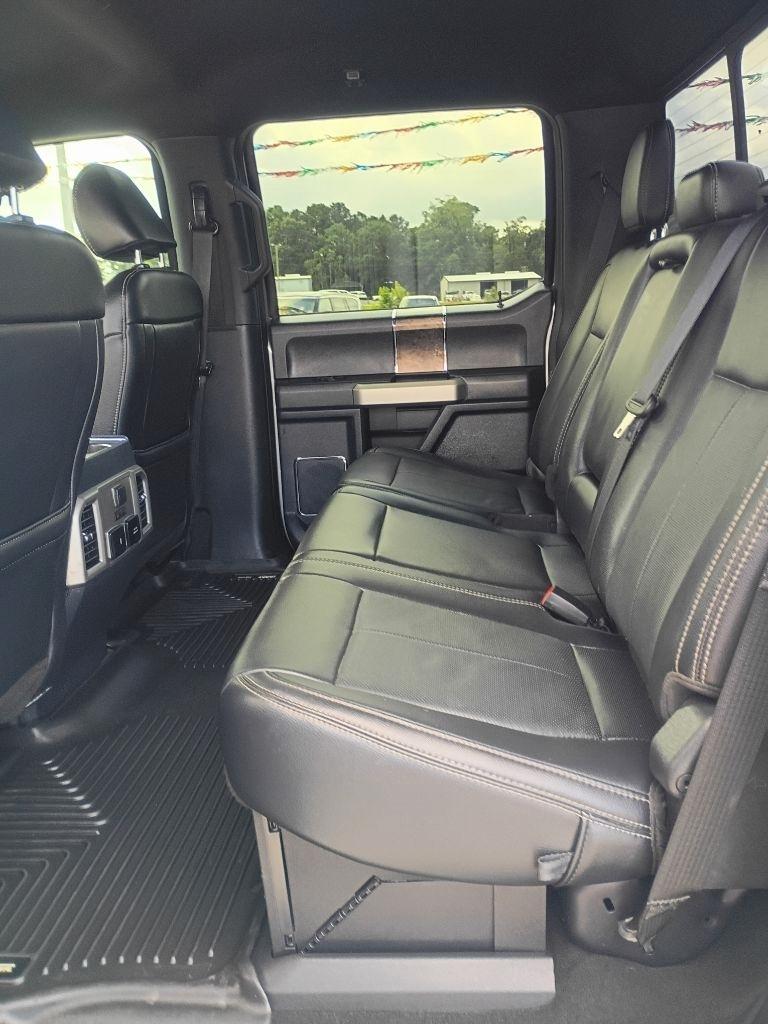 Ford F-350 SD XL Crew Cab Long Bed DRW 4WD 2022