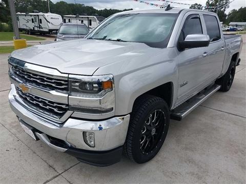 2018 Chevrolet Silverado 1500 LTZ Crew Cab 4WD