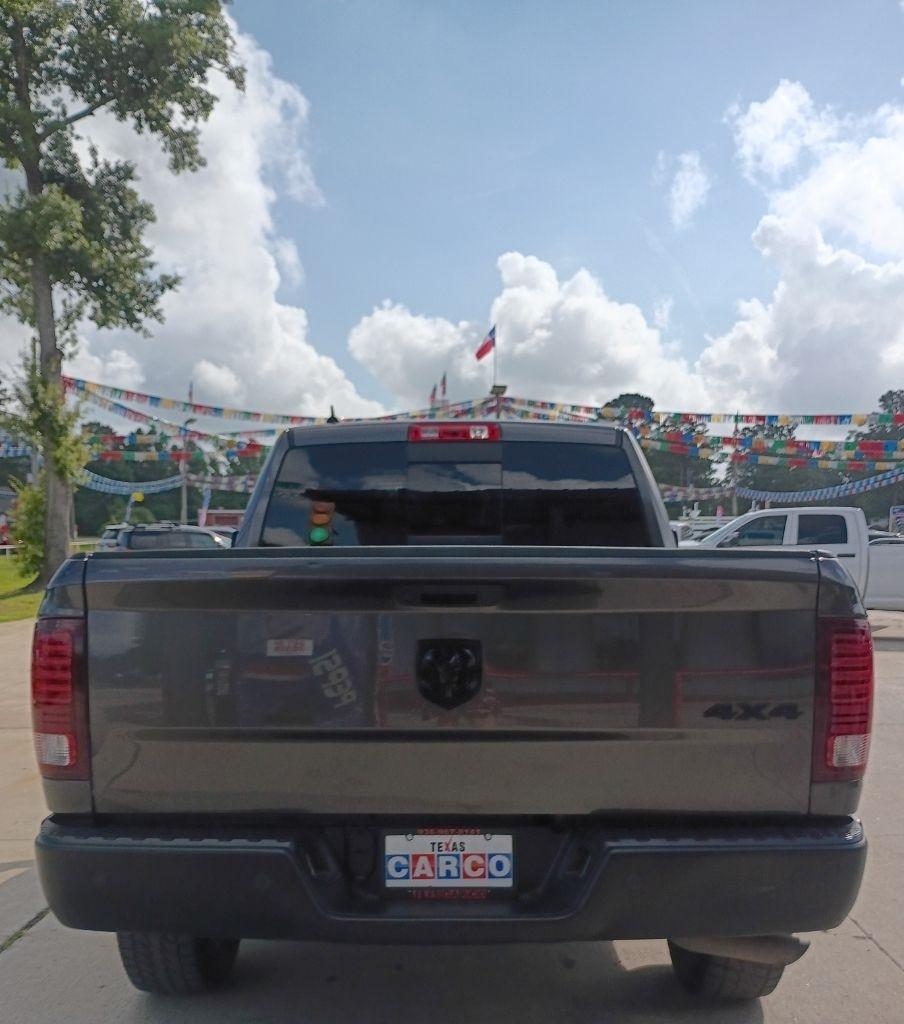 RAM 1500 Classic Tradesman Quad Cab 4WD 2019