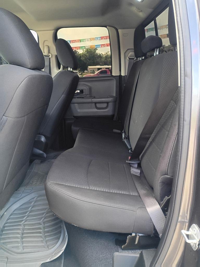 RAM 1500 Classic Tradesman Quad Cab 4WD 2019
