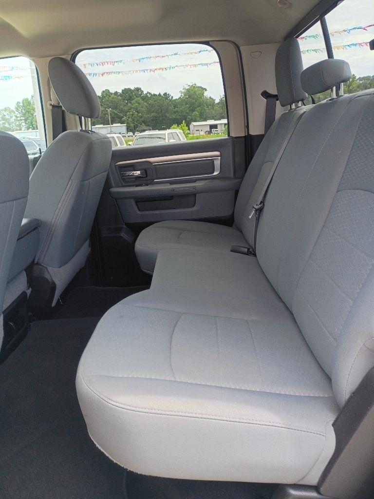 RAM 1500 Classic Tradesman Crew Cab LWB 4WD 2019