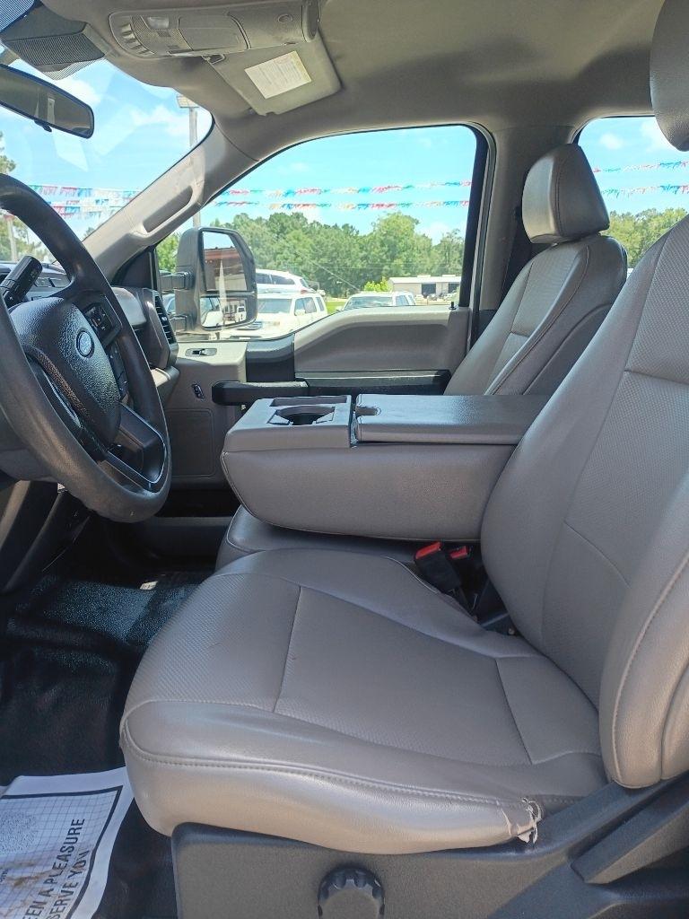 Ford F-250 SD Platinum Crew Cab 4WD 2022