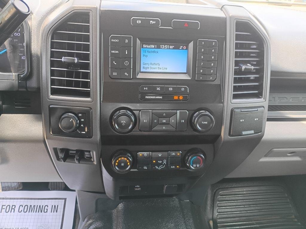 Ford F-250 SD Platinum Crew Cab 4WD 2022