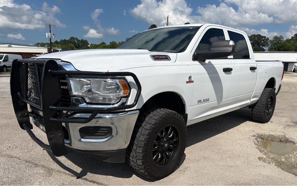 RAM 2500 Tradesman Crew Cab SWB 4WD 2021