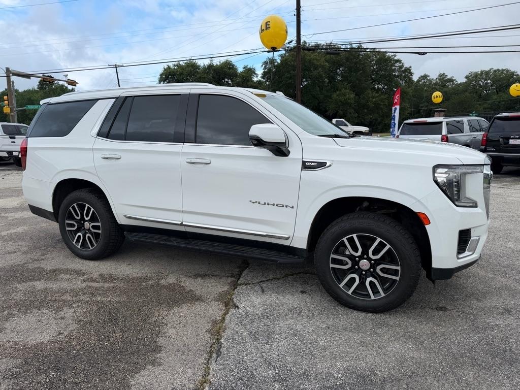 GMC Yukon SLT 2WD 2021