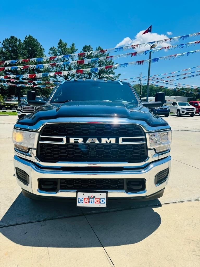 RAM 3500 Tradesman Crew Cab 4WD DRW 2021