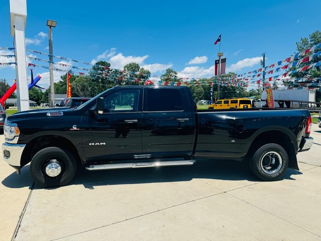 RAM 3500 Tradesman Crew Cab 4WD DRW 2021