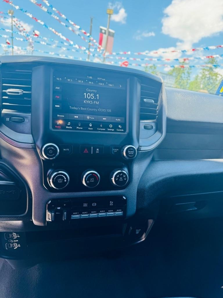 RAM 3500 Tradesman Crew Cab 4WD DRW 2021