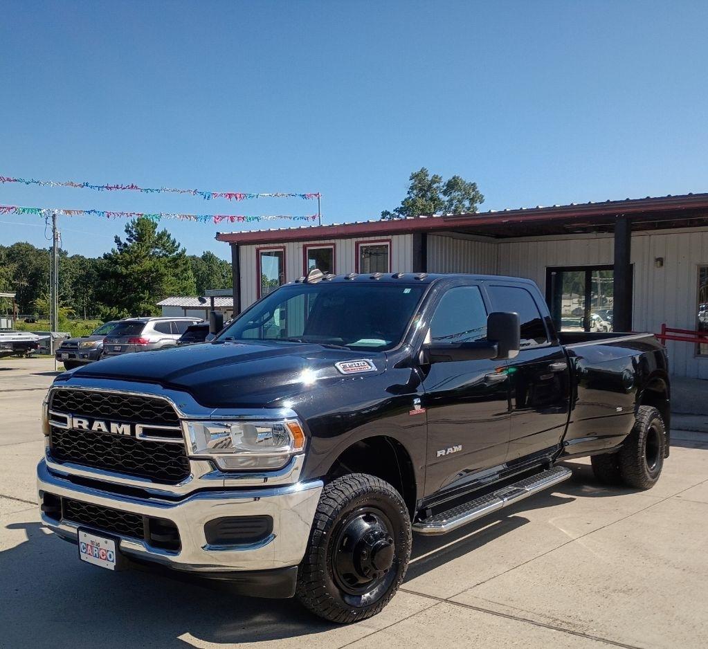 RAM 3500 Tradesman Crew Cab 4WD DRW 2021
