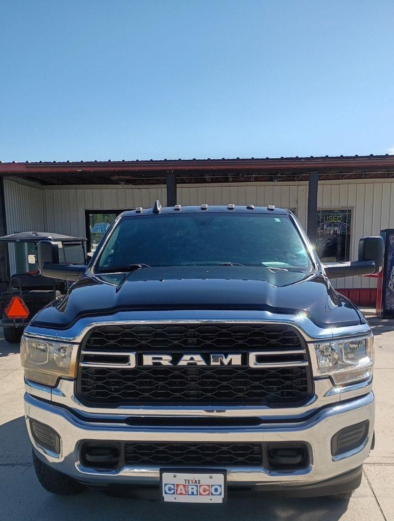 RAM 3500 Tradesman Crew Cab 4WD DRW 2021