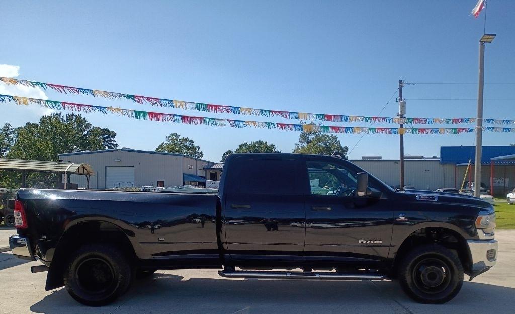 RAM 3500 Tradesman Crew Cab 4WD DRW 2021