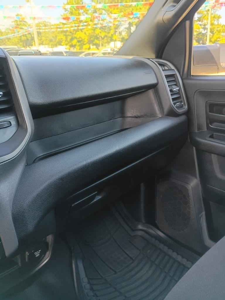 RAM 3500 Tradesman Crew Cab 4WD DRW 2021