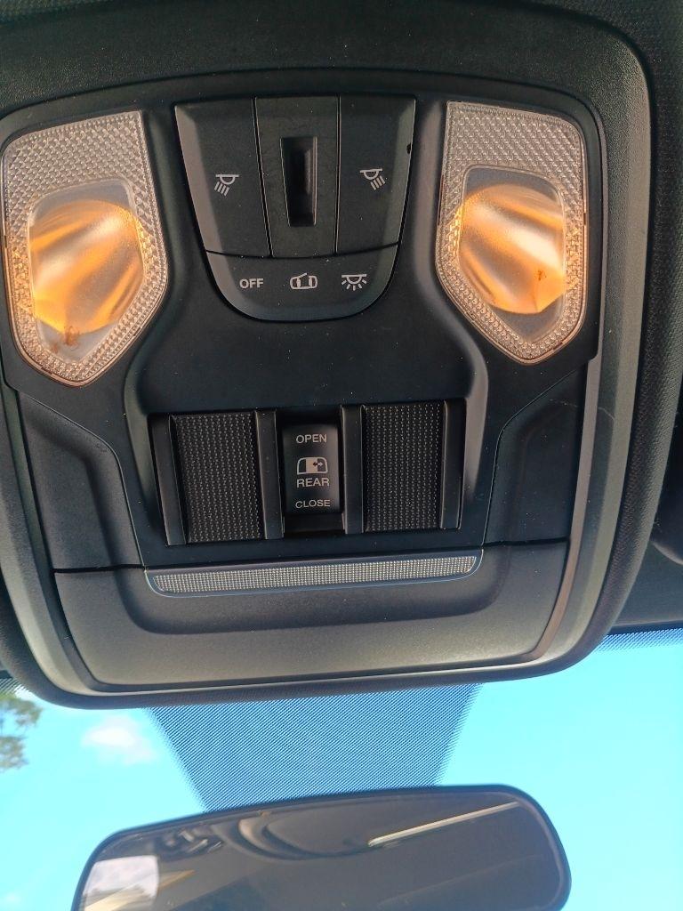 RAM 3500 Tradesman Crew Cab 4WD DRW 2021