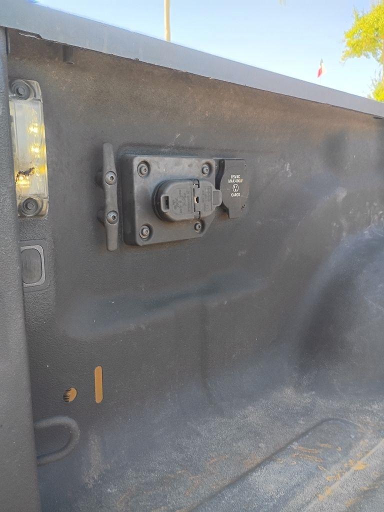 RAM 3500 Tradesman Crew Cab 4WD DRW 2021