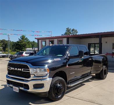2021 RAM 3500 Tradesman Crew Cab 4WD DRW