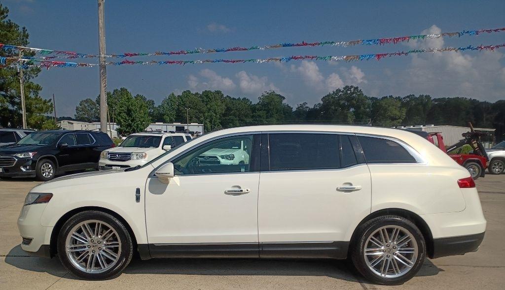 Lincoln MKT 3.5L with EcoBoost AWD 2013