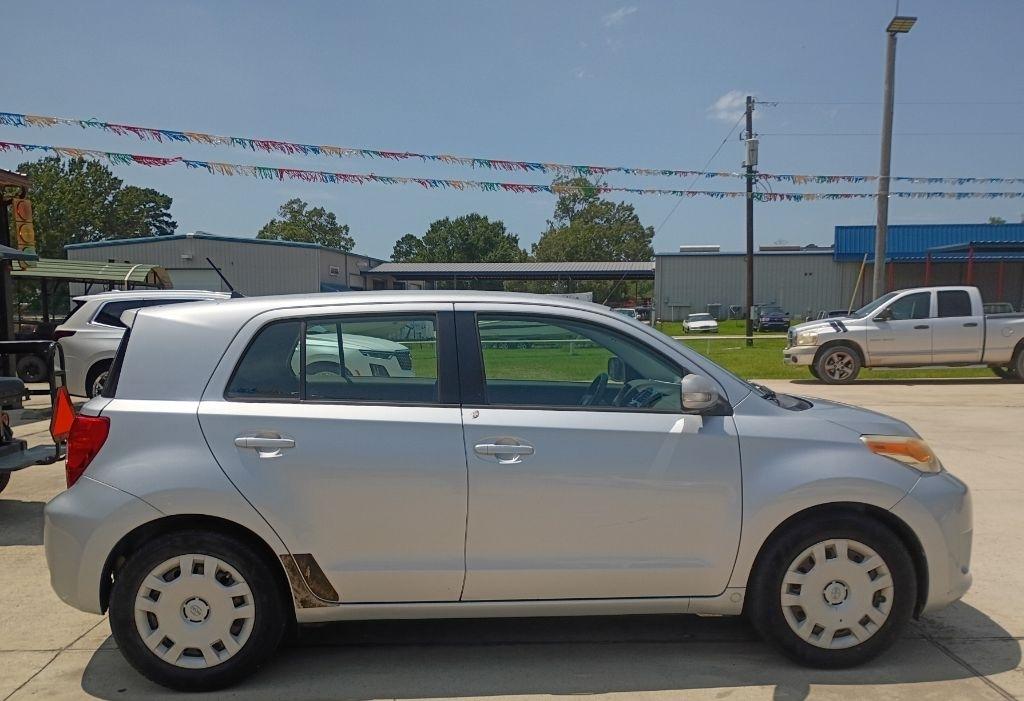 Scion xD 5-Door Wagon 2008