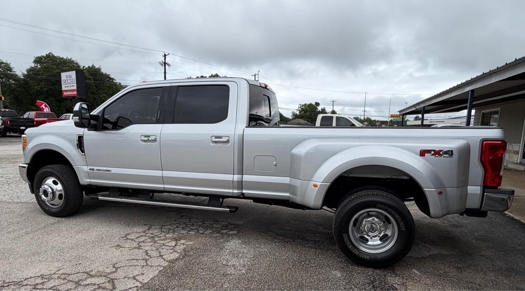 Ford F-350 SD XL Crew Cab Long Bed DRW 4WD 2017