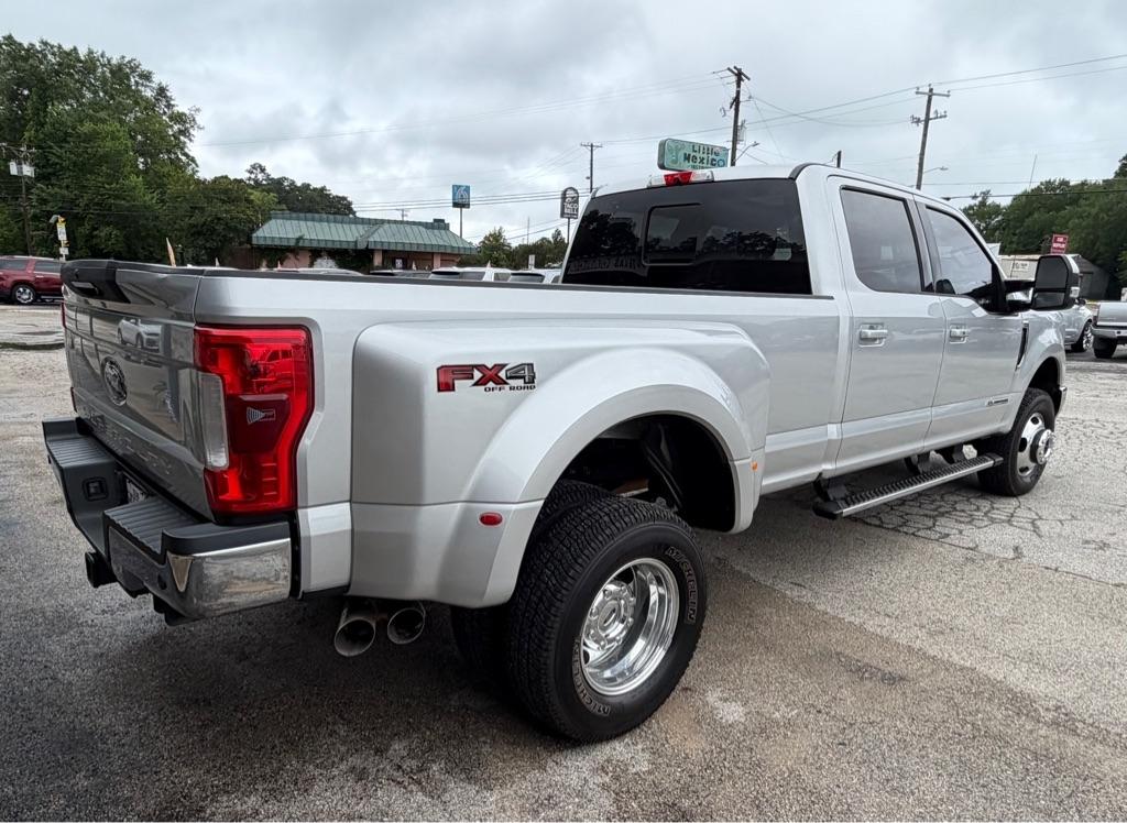 Ford F-350 SD XL Crew Cab Long Bed DRW 4WD 2017