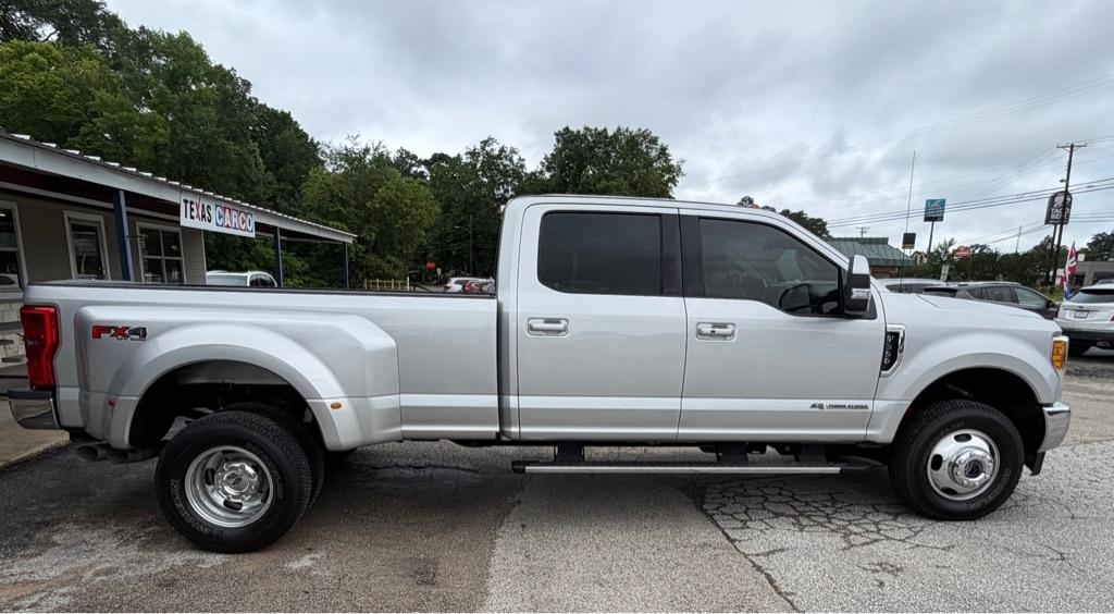 Ford F-350 SD XL Crew Cab Long Bed DRW 4WD 2017