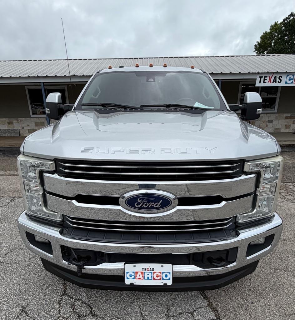 Ford F-350 SD XL Crew Cab Long Bed DRW 4WD 2017
