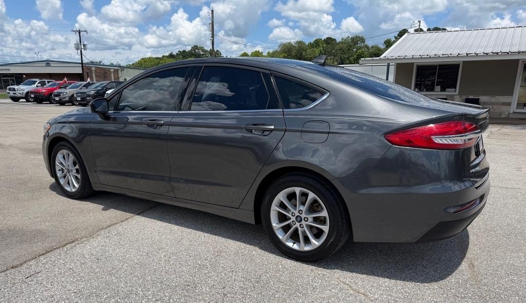 Ford Fusion SE 2020