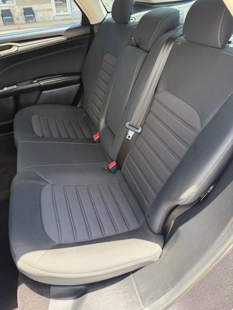 Ford Fusion SE 2020