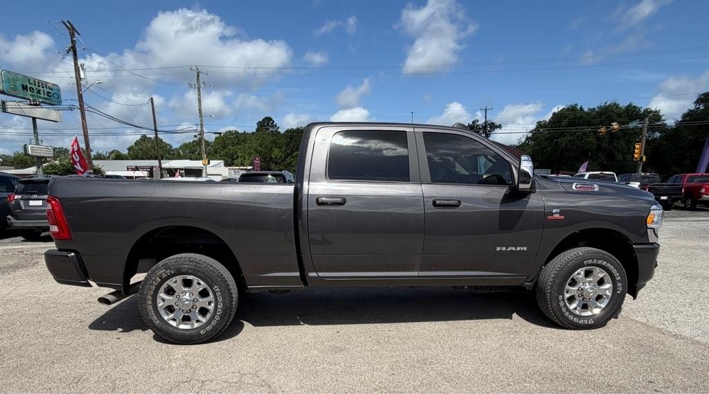 RAM 2500 Laramie Crew Cab SWB 4WD 2024