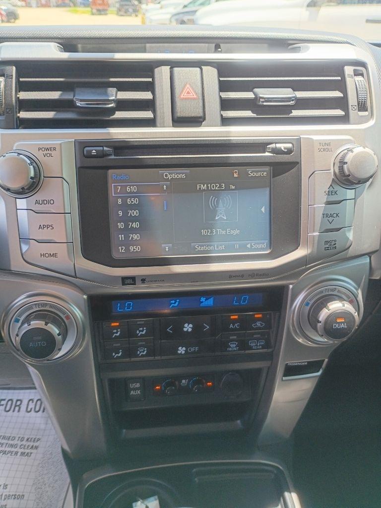 Toyota 4Runner SR5 2WD 2016