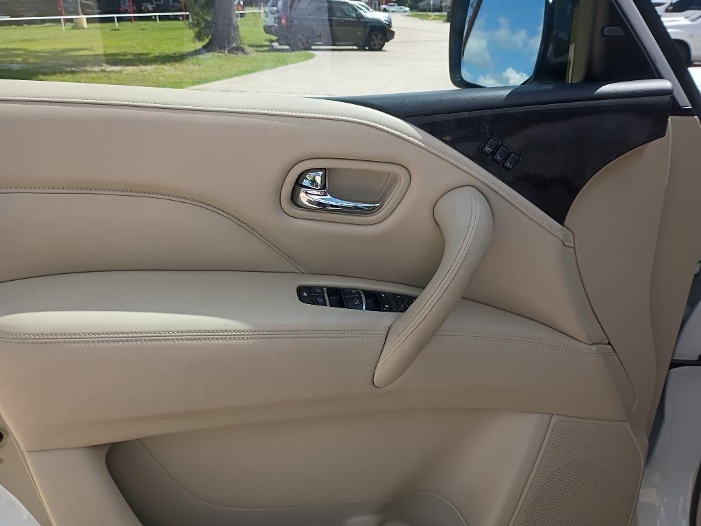 Infiniti QX80 LUXE 2020
