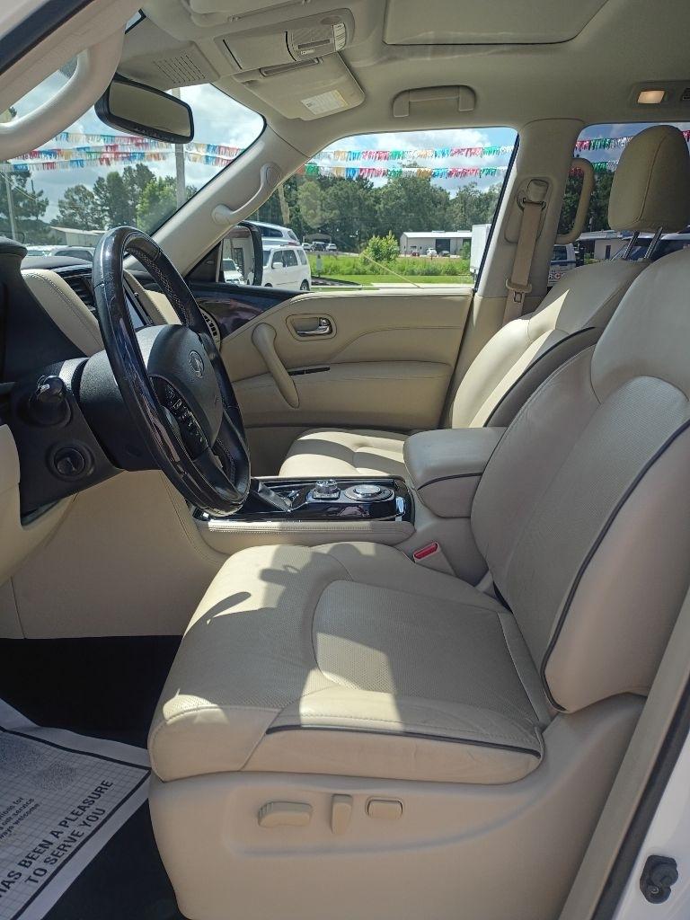 Infiniti QX80 LUXE 2020