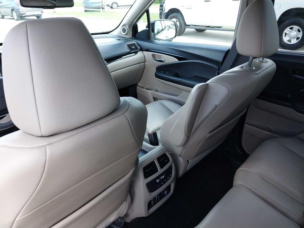 Honda Pilot Touring 2WD 2018