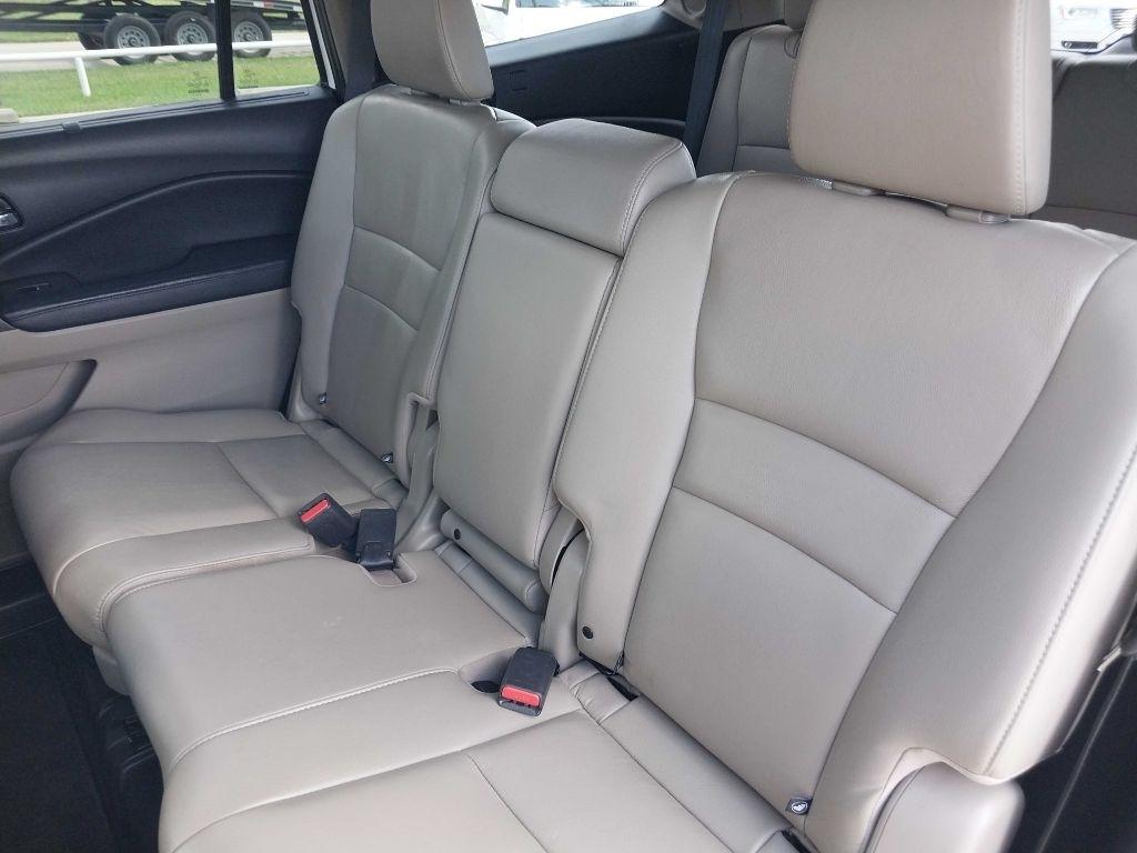 Honda Pilot Touring 2WD 2018