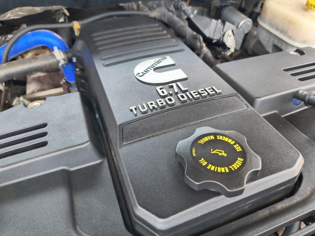 RAM 3500 SLT Crew Cab LWB 4WD DRW 2012