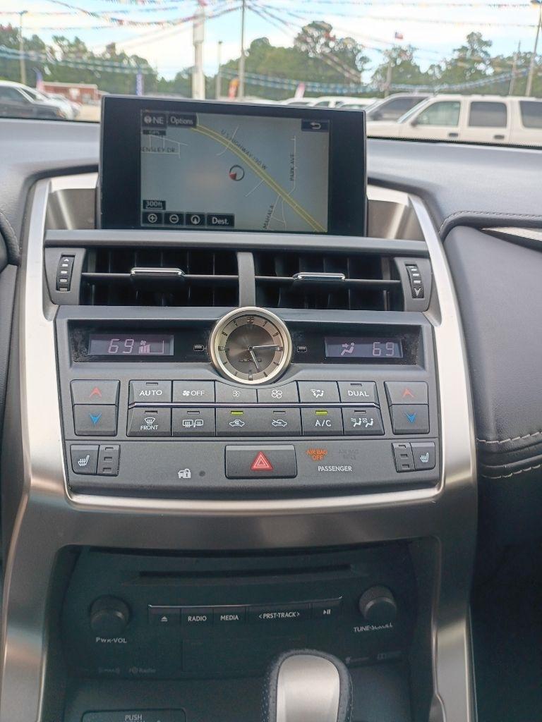 Lexus NX 200t FWD 2015