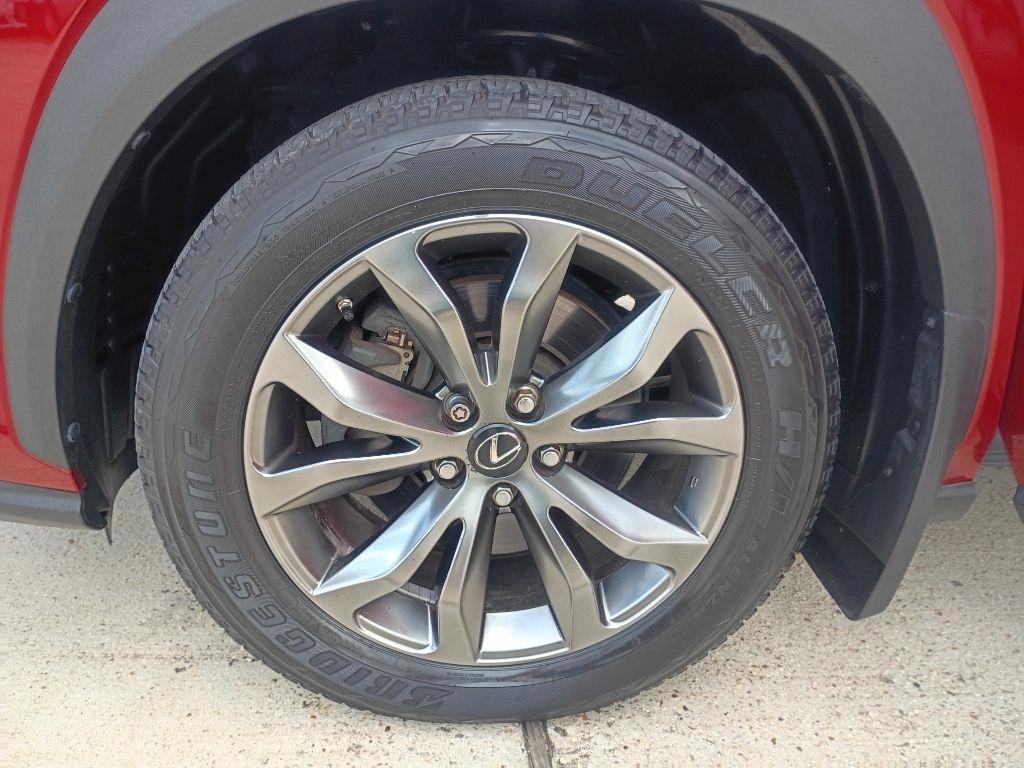 Lexus NX 200t FWD 2015