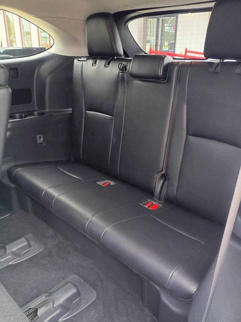 Toyota Highlander XLE FWD V6 2021