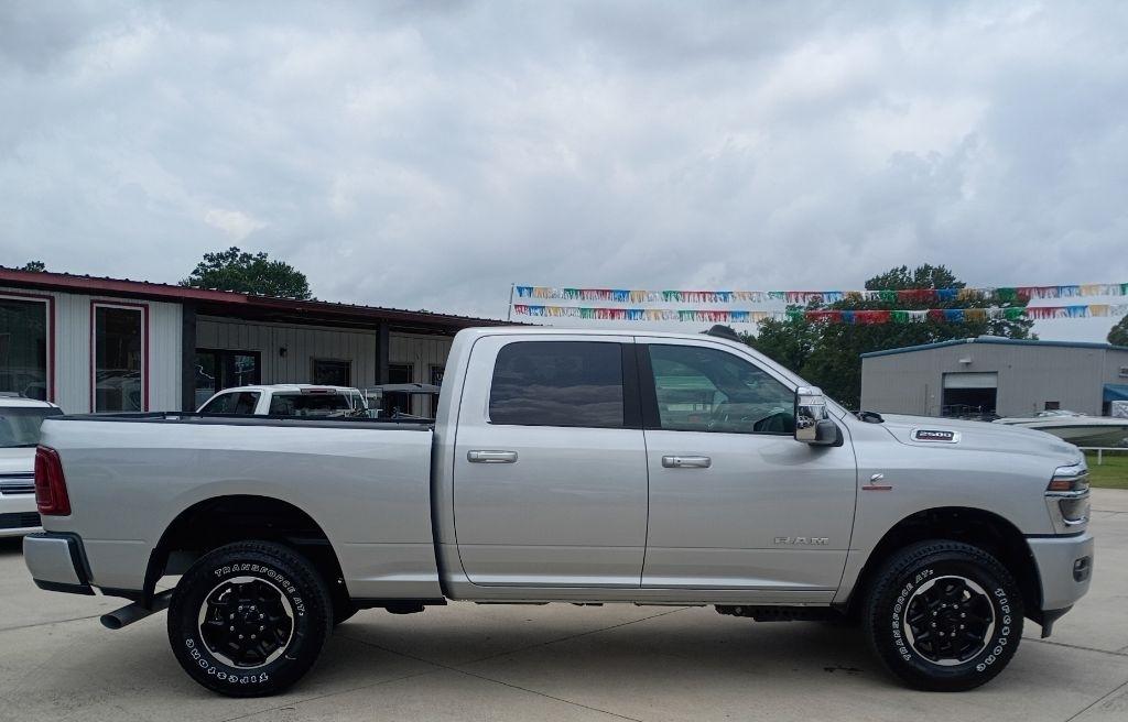 RAM 2500 Laramie Crew Cab 4WD 2026