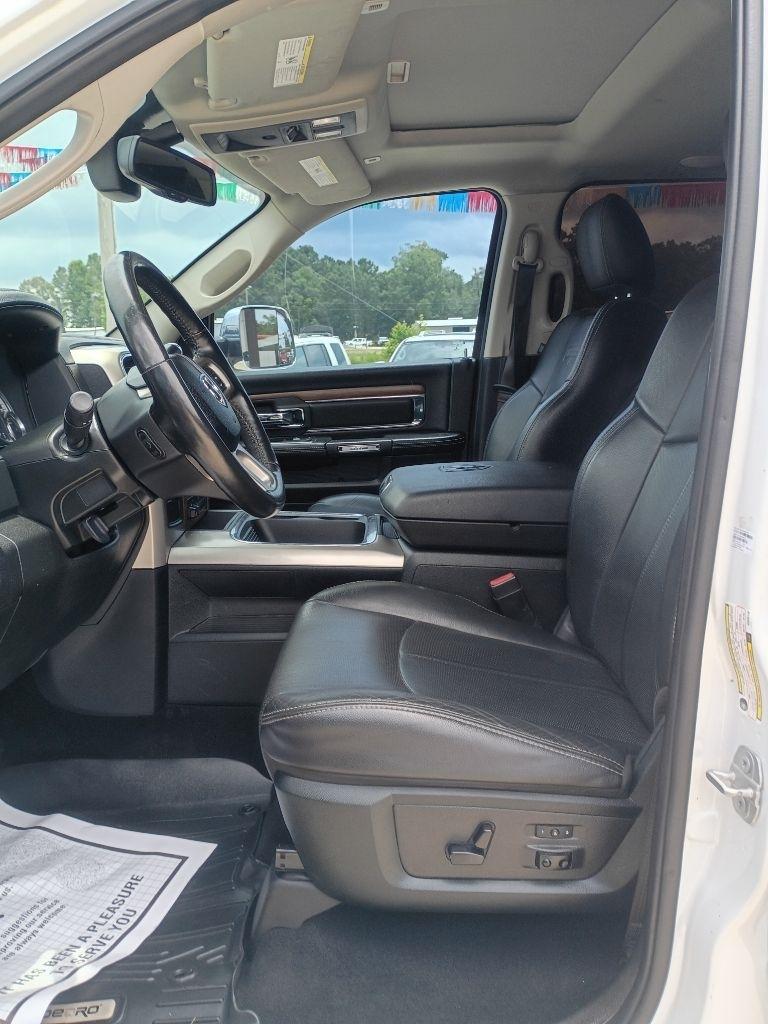 RAM 2500 Laramie Crew Cab SWB 4WD 2018