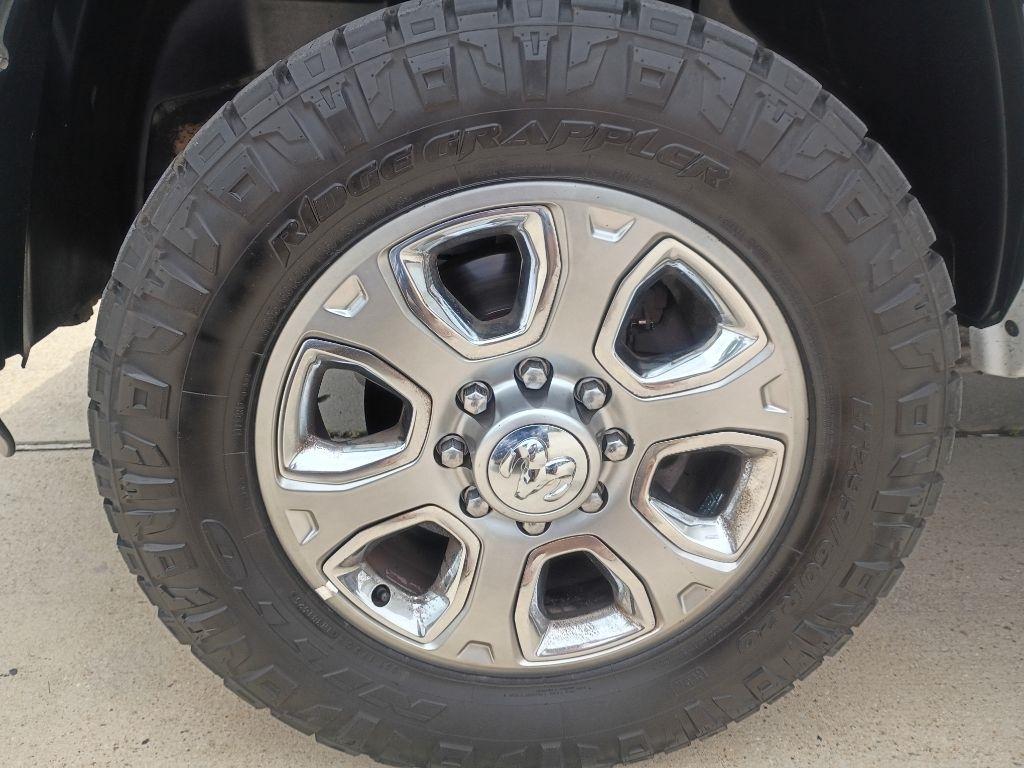 RAM 2500 Laramie Crew Cab SWB 4WD 2018